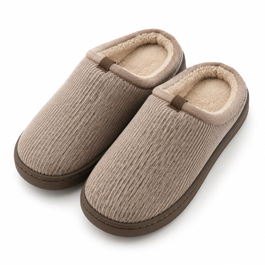 Zapatillas de casa talla 40/41 de pana beige con forro afelpado y suela antideslizante